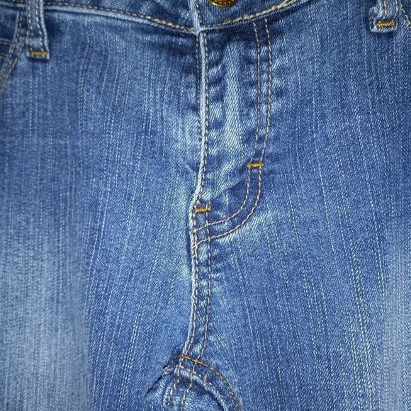 SOUTHPOLE SIZE 9 FLARE/BOOTCUT JEANS - Picture 2 of 10